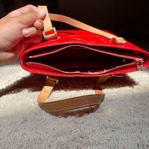 Authentic Louis Vuitton Vernis Houston Handbag Tote Bag